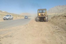 اجرای طرح تعریض ورودی وخروجی های شرقی و غربی هرسین