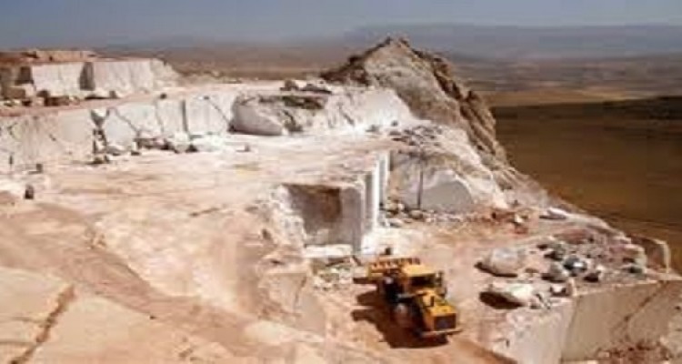 خام فروشی معضل این روزهای معادن هرسین