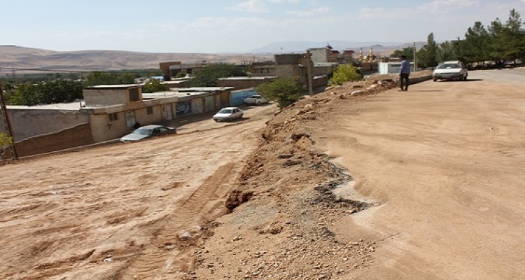 اقدام شهرداری نه مصوبه فرمانداری را داشته و نه مسئولان شهرداری و اوقاف/ اقدامات سپاه و قرارگاه جوادالائمه (ع) سیمای بد محله ده بالا را سر و سامان داده است