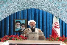 انتخابات آمریکا نشان دهنده شکست راهبردی آمریکاست/ مسئولین ما قدری دلبستگی شان را نسبت به آمریکا کم بکنند و نگاهشان به داخل باشد