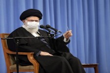 انتقام شهادت سردار سلیمانی قطعی است/ دشمنی آمریکا با رفتن ترامپ تمام نمی‌شود/ از مسئولان به شرط پایبندی به اهداف ملت، حمایت می‌کنم