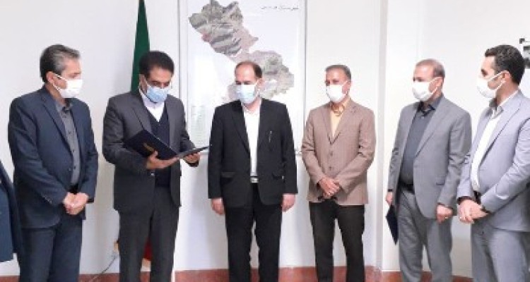 آئین تکریم و معارفه رئیس اداره آب و فاضلاب شهرستان هرسین برگزار شد