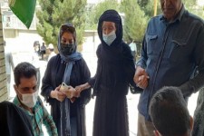 حضور بانوی ۱۱۰ ساله هرسینی در پای صندوق رای