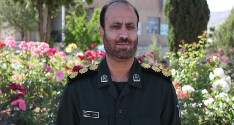 توزیع 120بسته معیشتی در دهه امامت و ولایت در هرسین/ طبخ 800پرس غذای گرم به همت بسیج سازندگی و گروه های جهادی