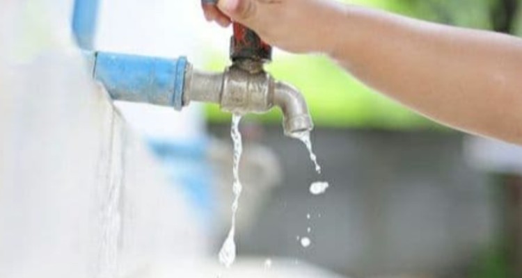 با حفر ۱۴ حلقه چاه اهالی ۳۷ روستای هرسین از نعمت آب شرب پایدار بهره مند خواهند شد.