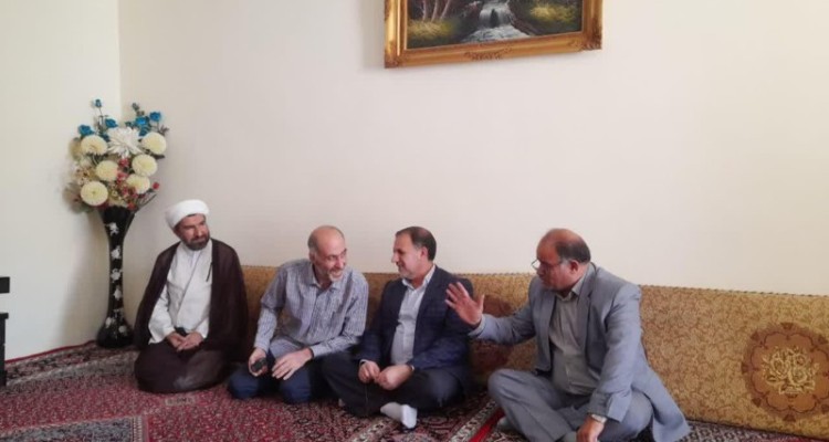 دیدار با خانواده معظم شهدا در هرسین