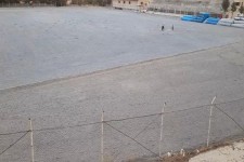 آغاز عملیات اجرایی نصب زمین چمن مصنوعی فوتبال هرسین