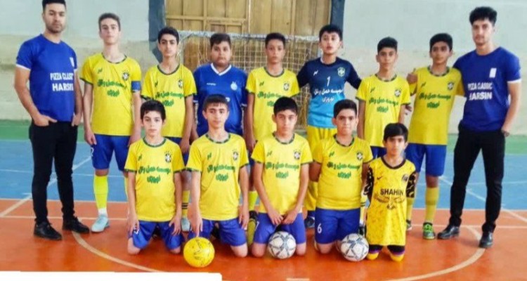 قهرمانی پیتزا کلاسیک هرسین در مسابقات لیگ فوتسال نونهالان استان