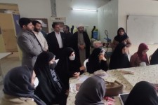 مراسم افتتاحیه دوره آموزشی عروسک بافی در هرسین