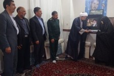 دیدار با خانواده معظم شهدای فرهنگی در شهرستان هرسین