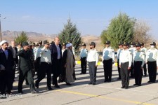 مراسم صبحگاه مشترک نیروهای مسلح در هرسین برگزار شد+هرسین