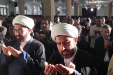 نماز عید سعید فطر در هرسین اقامه شد