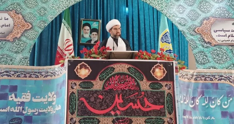 ایجاد اختلاف بازی کردن در زمین دشمن است