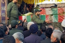 پیکر مطهر 6شهید گمنام دوران دفاع مقدس در هرسین تشییع شد+فیلم و تصویر