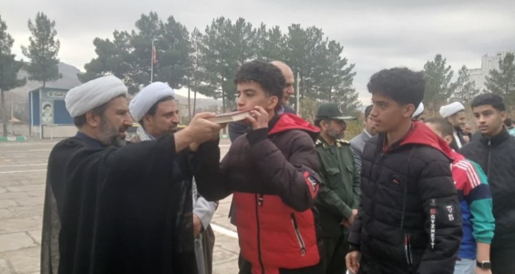 اعزام 220دانش آموز هرسینی به مناطق عملیاتی غرب کشور