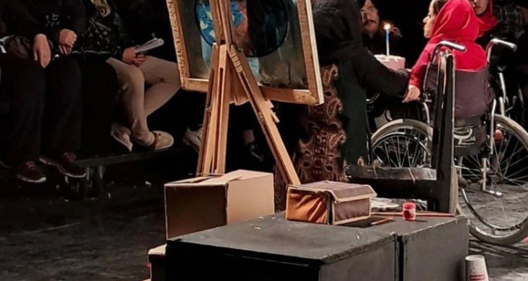 درخشش هنرمندان هرسینی درهشتمین جشنواره منطقه‌ای  تئاتر زاگرس