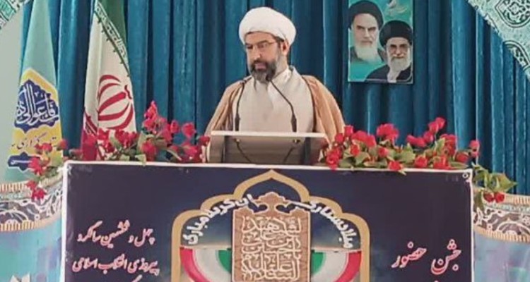 دشمن همواره در توطئه، کارشکنی و تحریم پیش قدم بوده است