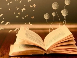 کتاب، چراغ هدایت و معمار اندیشه