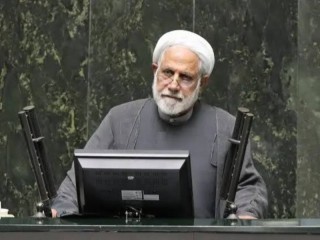 سوپرمن‌های اقتصادی فقط در دولت‌های مختلف مسئولیتشان تغییر میکند!