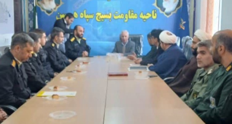 دیدار مسئولین شهرستان با فرمانده سپاه ناحیه هرسین