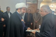 دیدار با خانواده های شهدا در هرسین