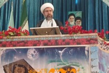 امام ما را شهید کردند اما خدای خامنه ای زنده است