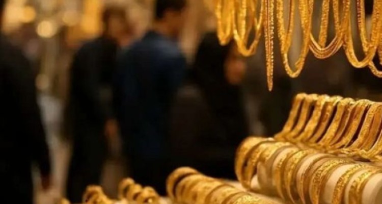 بازار طلا بهم ریخت