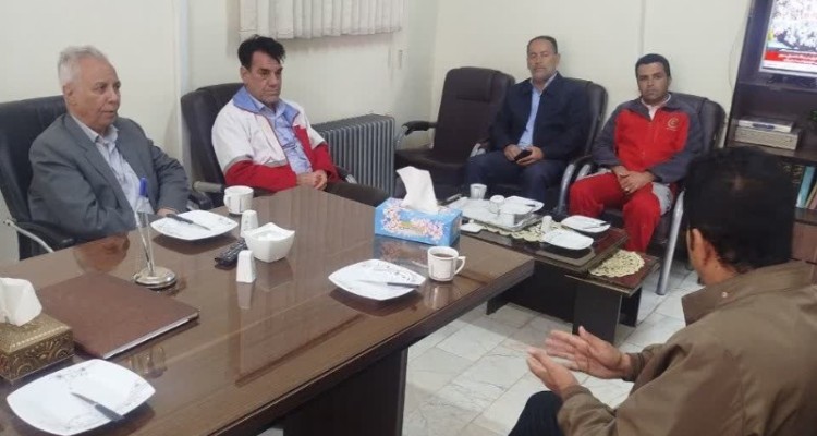 تأکید بر تقویت تعاملات بین‌بخشی و توسعه آموزش‌های امدادی هلال‌احمر