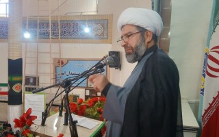 خون اما شهید ما همچون خون سید الشهدا موجب بیداری در عالم شد