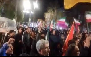 بیعت هرسینی ها با رهبر انقلاب در پنجاهمین شب حضور در خیابان