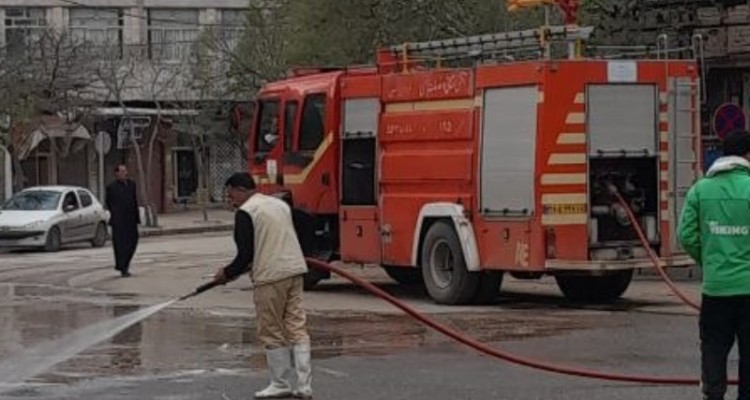 پاکسازی مسیل های محدوده میدان جمهوری اسلامی در هرسین