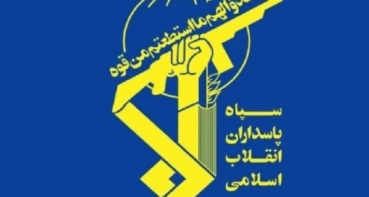 ضربات سنگین نیروی دریایی سپاه به ارتش آمریکا با حمله همزمان در ۳ محور