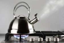 ۷ راهکار ساده برای رفع رسوب کتری و سماور