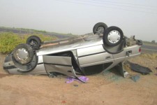 یک مصدوم در واژگونی پژو 405در محور روستای گرگوند بیستون