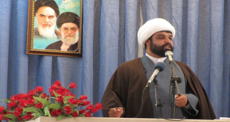 عده ای دنبال تئوریزه کردن طرح سازش و صلح با یزید زمان یعنی آمریکا هستند/ شعار مرگ بر آمریکا برگرفته از دین، منطق، قرآن و عقل ماست