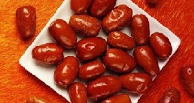 دانه‌های ویتامینه سفره هفت‌سین منبع ویتامین C/ سنجد را دست کم نگیرید! 