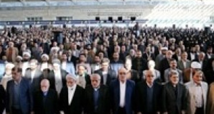 امضای میثاق‌نامه توسط هر 10 نامزد جبهه/ رئیسی دعوت برای کاندیداتوری را پذیرفت/ قالیباف: در صورت کاندیداتوری از سازوکار جبهه حمایت می‌کنم/ بذرپاش: دولت مسئله حل کن می‌خواهیم نه مسئله اعلام کن/ رضایی: تصمیم برای حضور در انتخابات ندارم