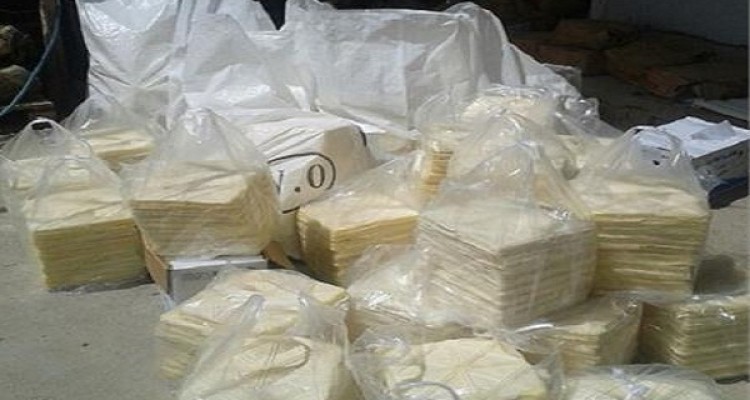 کشف و معدوم سازی بیش از 400 کیلوگرم بستنی سنتی غیر بهداشتی در هرسین 