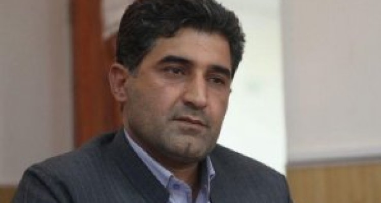 روحانی هیچ مدیر اهل سنتی را برای مناصب کلیدی پیشنهاد نکرد/ او به نامه های فراکسیون اهل سنت هم بی اعتناست