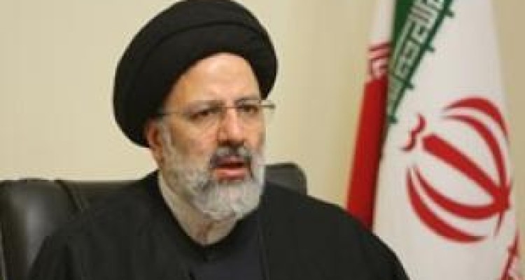 رهبر معظم انقلاب از حضور و تلاش «رئیسی» در انتخابات ریاست‌جمهوری تقدیر کردند