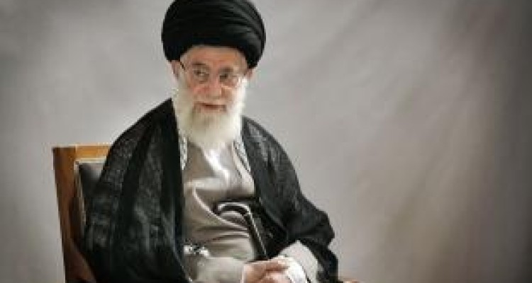 دفاع از فلسطین و نجات آن، وظیفه قطعی امت اسلامی است