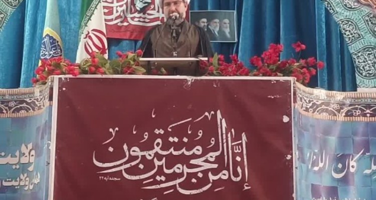 در کشوری که درگیر مشکلات اقتصادی است اختلاس و احتکار توجیه ندارد/ هدف عمده شیطان بزرگ تجزیه ایران است