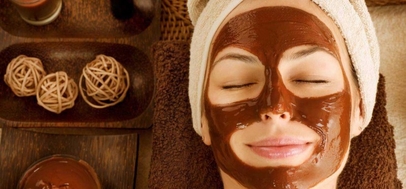 این ماسک خانگی صورت در 5 دقیقه پوست شما را دگرگون می‌کند