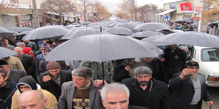 راهپیمایی نمازگزاران هرسین علیه جنایات رژیم سفاک آل سعود 