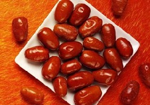 دانه‌های ویتامینه سفره هفت‌سین منبع ویتامین C/ سنجد را دست کم نگیرید! 