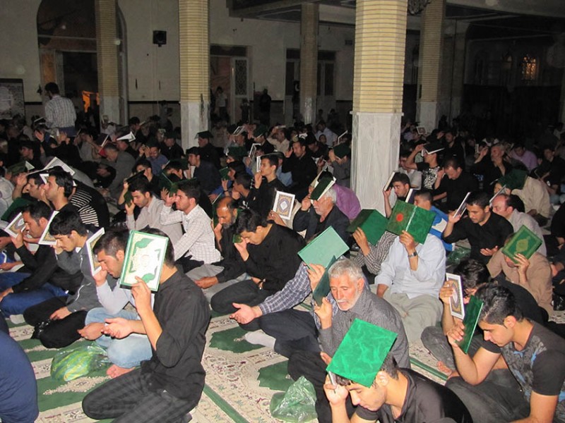آیین ویژه شب 21رمضان در هرسین برگزار شد+ تصویر