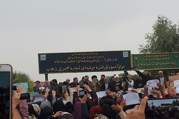 انسانهای دلاور حادثه را مغلوب خود می کنند/ با یکایک دلهای داغدار شما همدردم انسانهای دلاور حادثه را مغلوب خود می کنند/ با یکایک دلهای داغدار شما همدردم