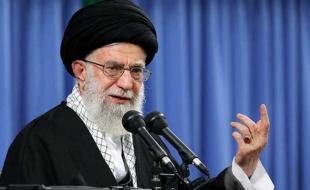 پاسخ برجامی ها به گلایه های اقتصادی مردم چیست؟/ ویدیویی از سخنان دیروز رهبری که کمتر دیده شد پاسخ برجامی ها به گلایه های اقتصادی مردم چیست؟/ ویدیویی از سخنان دیروز رهبری که کمتر دیده شد