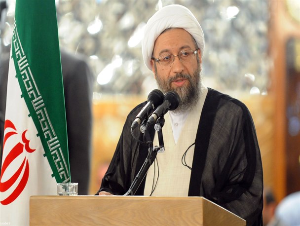 موافق بستن پیام رسان‌ها نیستیم، اما استفاده از آن‌ها باید شفاف و با رعایت امنیت ملی و حقوق مردم باشد/جمع شدن بساط آشوب به معنای عدم مطالبات نیست