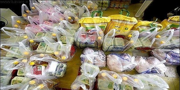 توزیع ۱۰۵بسته مواد غذایی بین مددجویان تحت حمایت کمیته امداد در هرسین 
